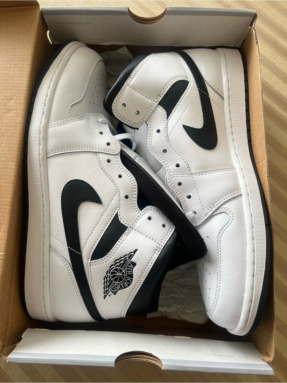 Air Jordan 1 Mid  Men's Sneakers White/Black “Reverse Panda” Size 14